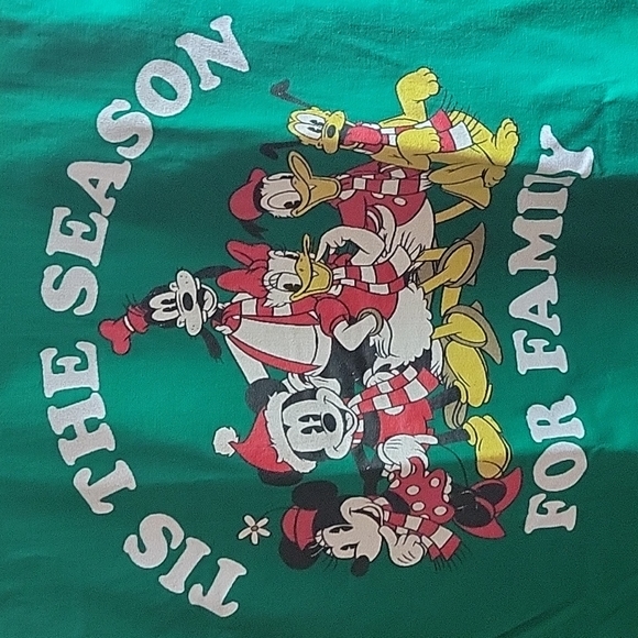 Disney Youth XL Christmas Top New Unisex - Picture 2 of 4